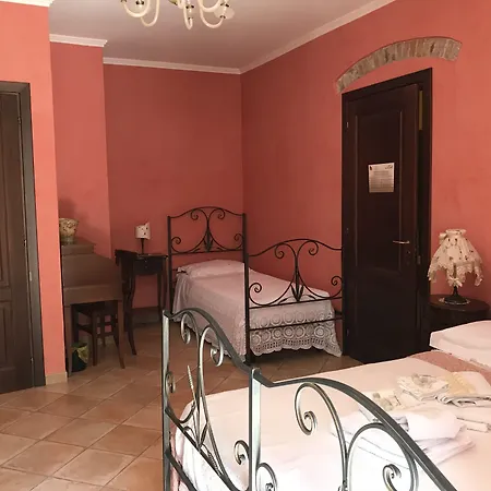 La Sentinella Bed & Breakfast 3*