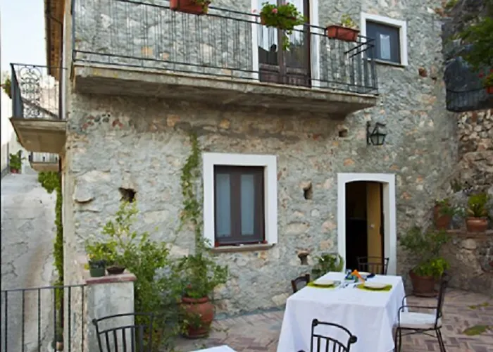 La Sentinella 3* Civita